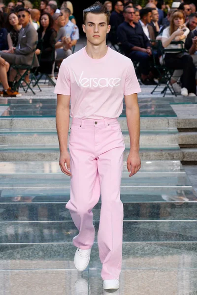 Look 21